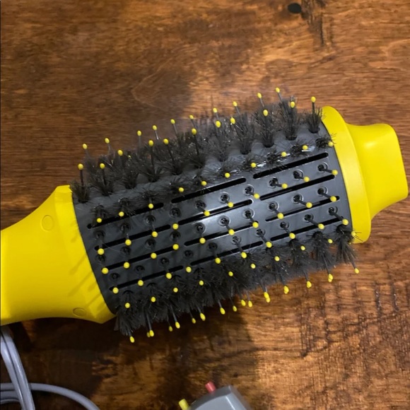 Drybar double shot blow dryer - Picture 3 of 3